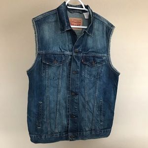 levis jeans vest